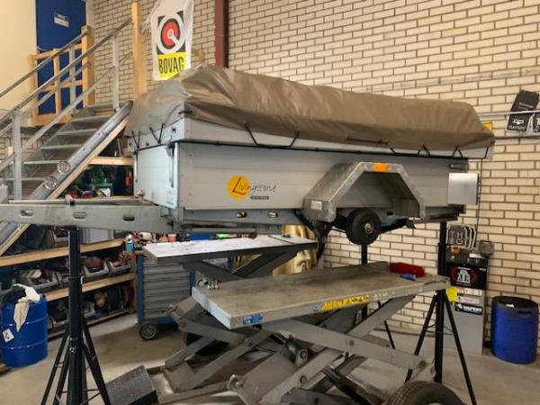 Vouwwagens Tentrailers & Caravans