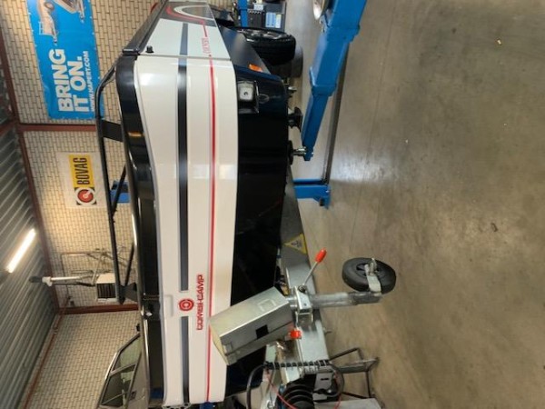 Vouwwagens Tentrailers & Caravans
