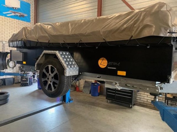 Vouwwagens Tentrailers & Caravans